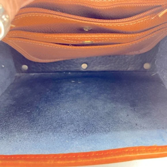 Vintage Dooney & Bourke Navy Blue And Tan Pebble  Leather Shoulder/Crossbody Bag - Picture 6 of 15